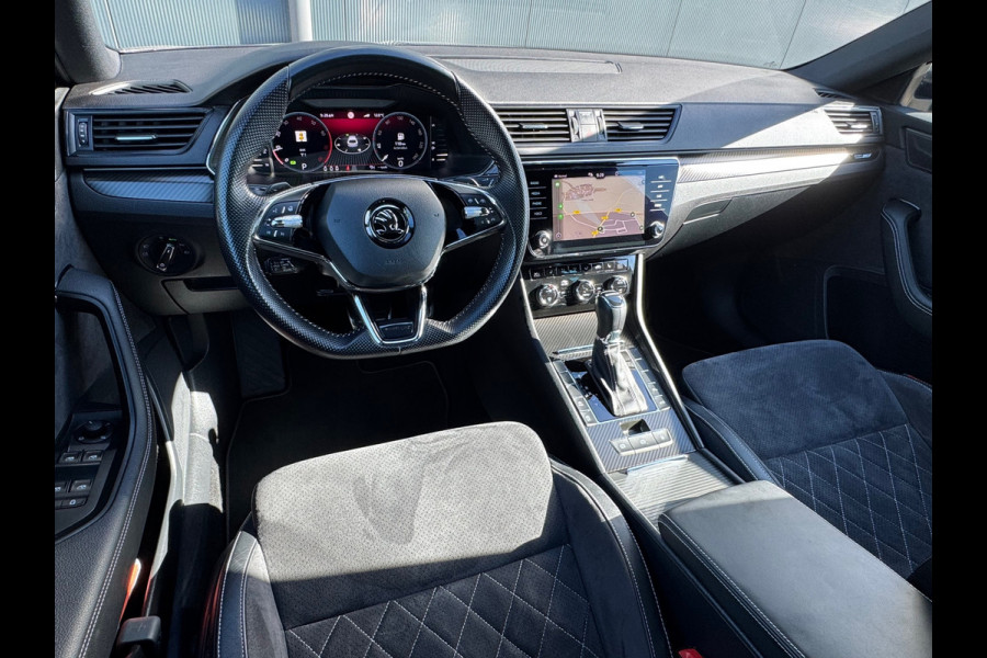 Škoda Superb Combi 1.5 TSI ACT * Sideassistent * Memory * Trekhaak * Achterbank verwarmd *