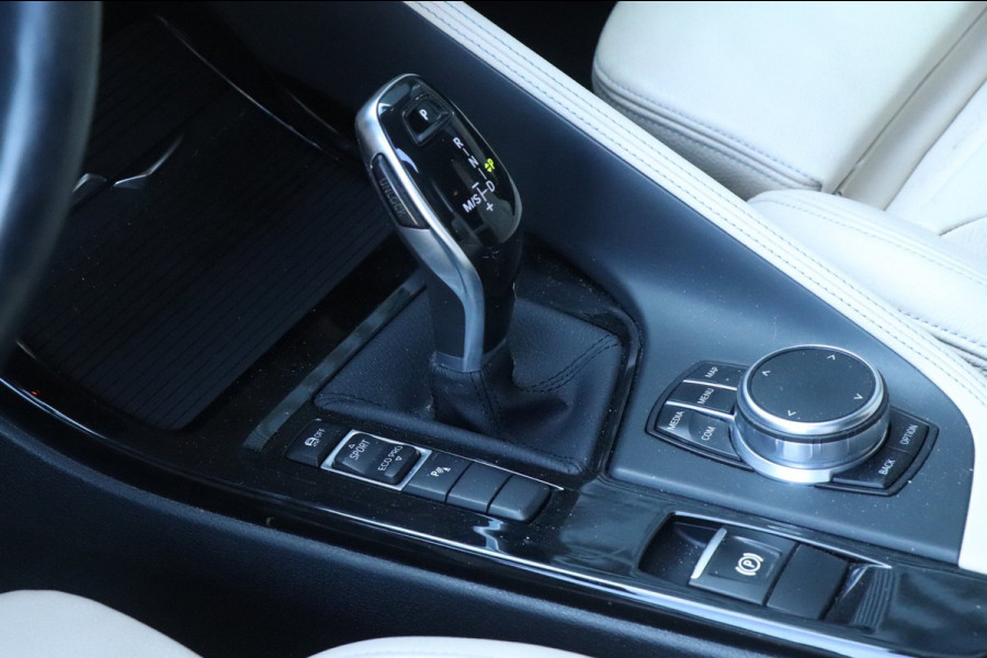BMW X1 SDrive20i High Executive | M-Pakket