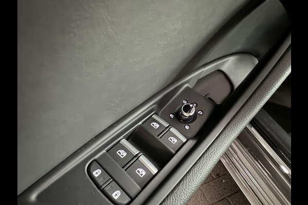 Audi A4 Avant 35 TFSI Launch edition Sport Memory|Leer|CarPlay