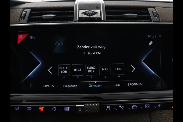 DS 7 Crossback E-Tense Be Chic | SOH 98% | Camera | Bi-Xenon | Carplay | Navigatie | 19'' | Digital Cockpit | Climate control | Parkeerhulp | Cruise control | PHEV | Plug In