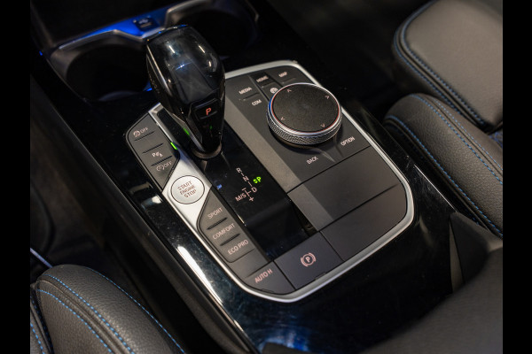 BMW 1-serie 118i M Sport High Executive, Apple Carplay, Digi Dash, Voll Led, Navi, Cruise, Amiënte Light, PDC, Volledig Onderhoud