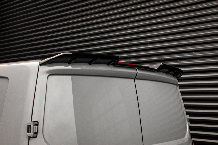 Ford Transit Custom 340 L2H1 Limited 65 kWh 218PK / JB- EDITON / CAMERA / 328KM RANGE / APPLE CARPLAY /DRIVERS- PACK/ FULL OPTIONS