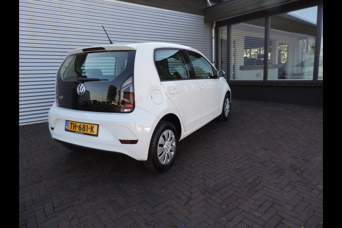 Volkswagen up! 1.0 BMT move up!