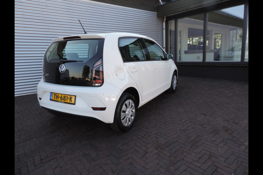 Volkswagen up! 1.0 BMT move up!