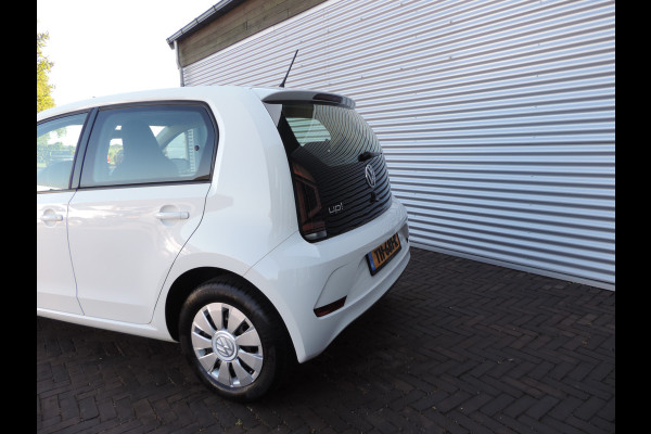 Volkswagen up! 1.0 BMT move up!