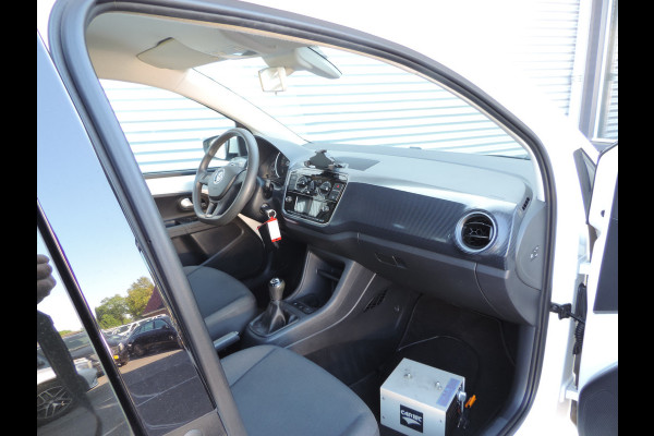 Volkswagen up! 1.0 BMT move up!
