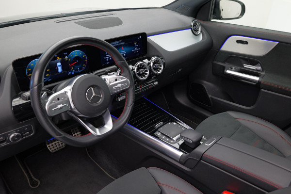 Mercedes-Benz GLA 250 4MATIC AMG Line |Pano|Ambient|Camera|