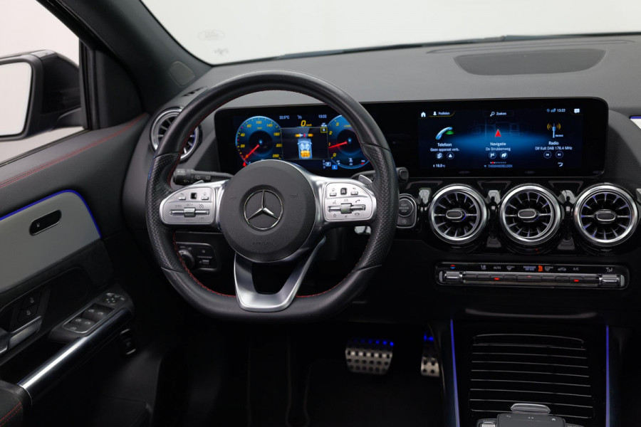 Mercedes-Benz GLA 250 4MATIC AMG Line |Pano|Ambient|Camera|