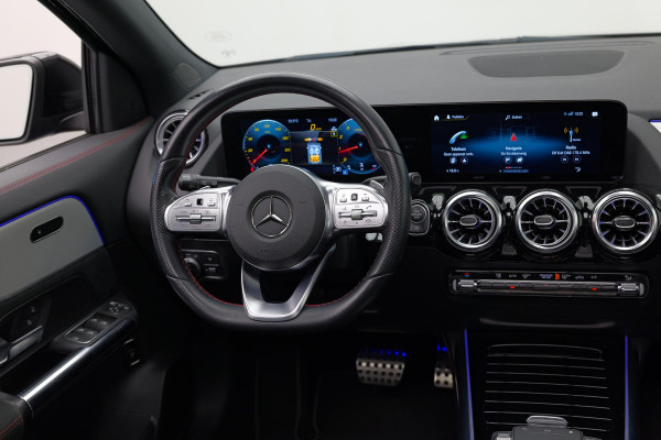 Mercedes-Benz GLA 250 4MATIC AMG Line |Pano|Ambient|Camera|