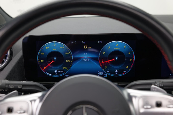Mercedes-Benz GLA 250 4MATIC AMG Line |Pano|Ambient|Camera|