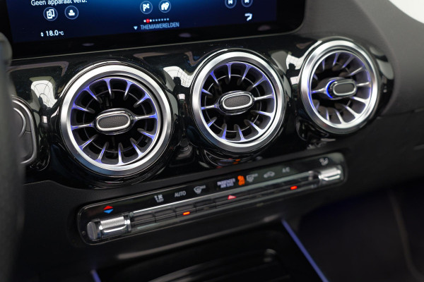 Mercedes-Benz GLA 250 4MATIC AMG Line |Pano|Ambient|Camera|