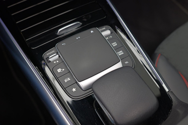 Mercedes-Benz GLA 250 4MATIC AMG Line |Pano|Ambient|Camera|