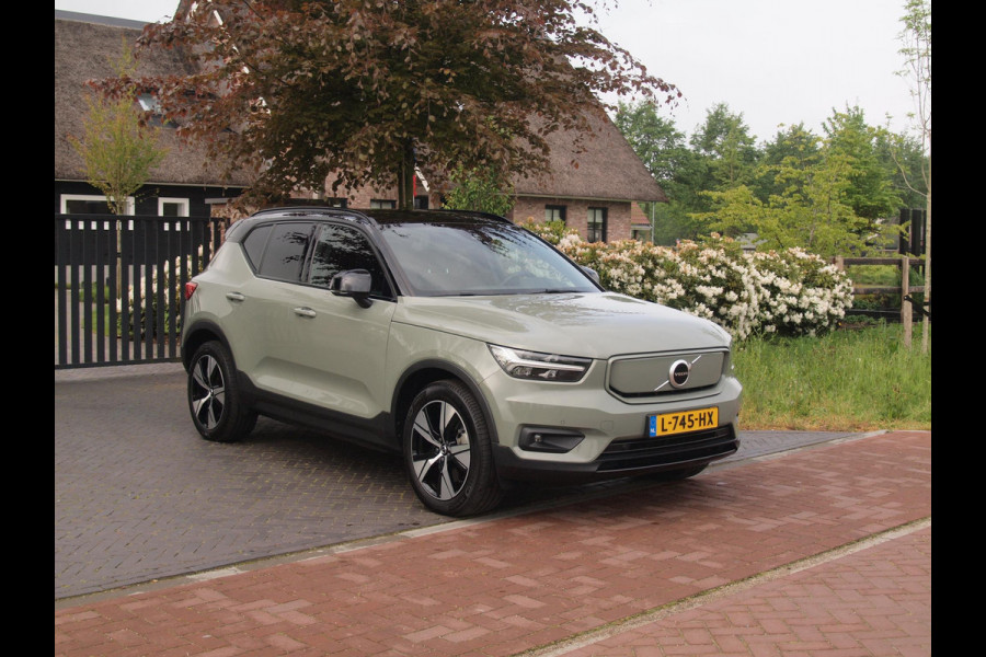 Volvo XC40 Recharge P8 AWD R-Design | Camera | Warmtepomp | Apple Carplay | Cruise Control |