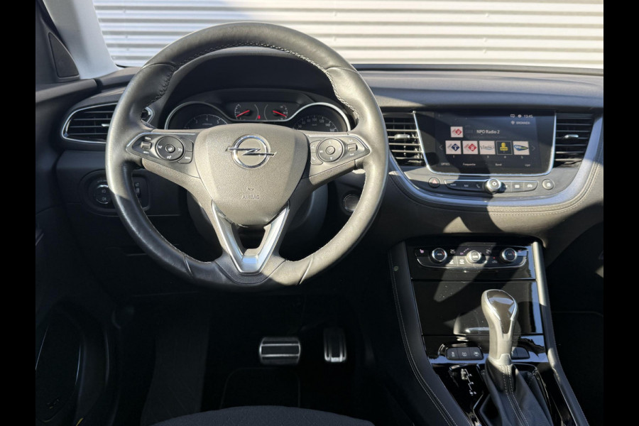 Opel Grandland X 1.2 Turbo Ultimate Navi|Camera|Carplay|Clima|Stoelverw V+A|Cruise|D-riem v.v in 2025|Trekhaak|N.A.P|APK tot 05-2027