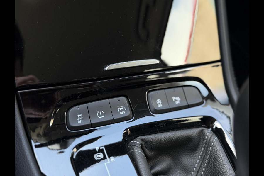 Opel Grandland X 1.2 Turbo Ultimate Navi|Camera|Carplay|Clima|Stoelverw V+A|Cruise|D-riem v.v in 2025|Trekhaak|N.A.P|APK tot 05-2027
