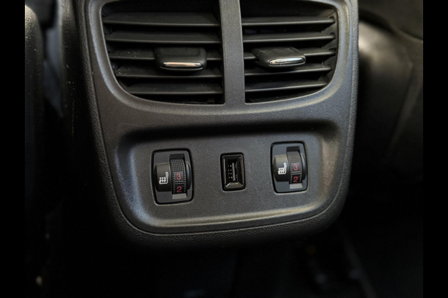 Opel Grandland X 1.2 Turbo Ultimate Navi|Camera|Carplay|Clima|Stoelverw V+A|Cruise|D-riem v.v in 2025|Trekhaak|N.A.P|APK tot 05-2027
