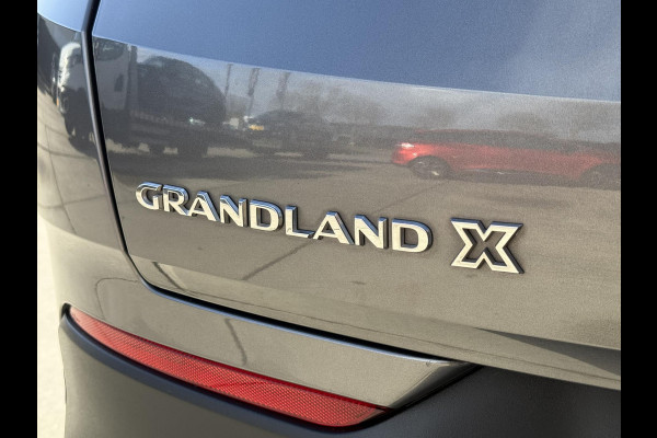 Opel Grandland X 1.2 Turbo Ultimate Navi|Camera|Carplay|Clima|Stoelverw V+A|Cruise|D-riem v.v in 2025|Trekhaak|N.A.P|APK tot 05-2027