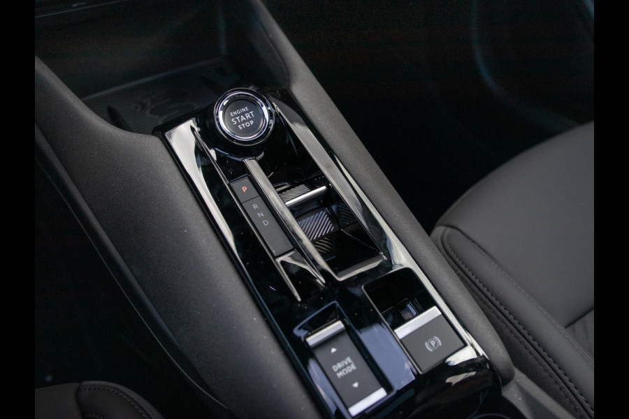 Alfa Romeo junior 1.2 Turbo Hybrid Ibrida Ti | Techno Pack | 18" | Schuif/Kanteldak | Verwarmbare voorruit | Bicolore