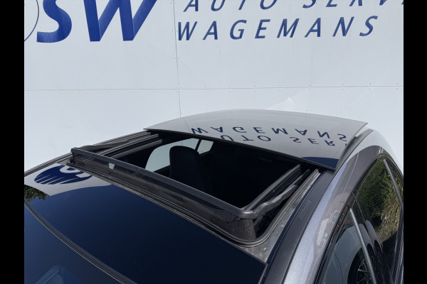 Mercedes-Benz A-Klasse 180 Business Solution AMG | Pano | CarPlay | Ambient Light | Camera | 18 inch