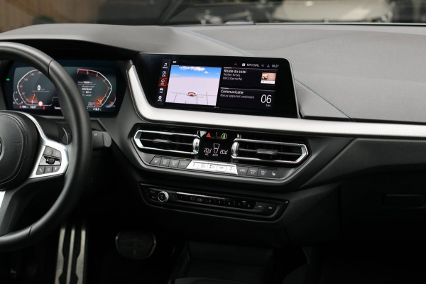 BMW 2 Serie Gran Coupé 218i M-Sport *Camera*Comforttoegang*Trekhaak*Led*
