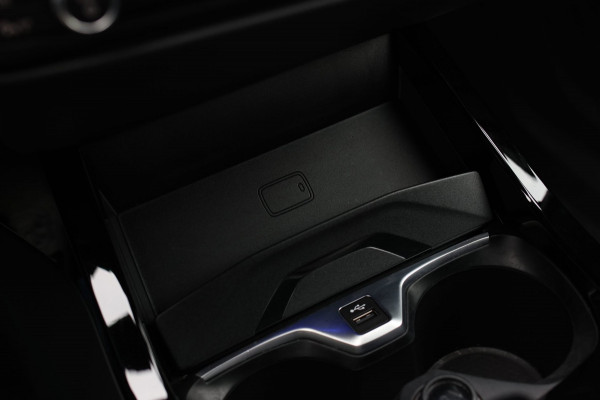 BMW 2 Serie Gran Coupé 218i M-Sport *Camera*Comforttoegang*Trekhaak*Led*