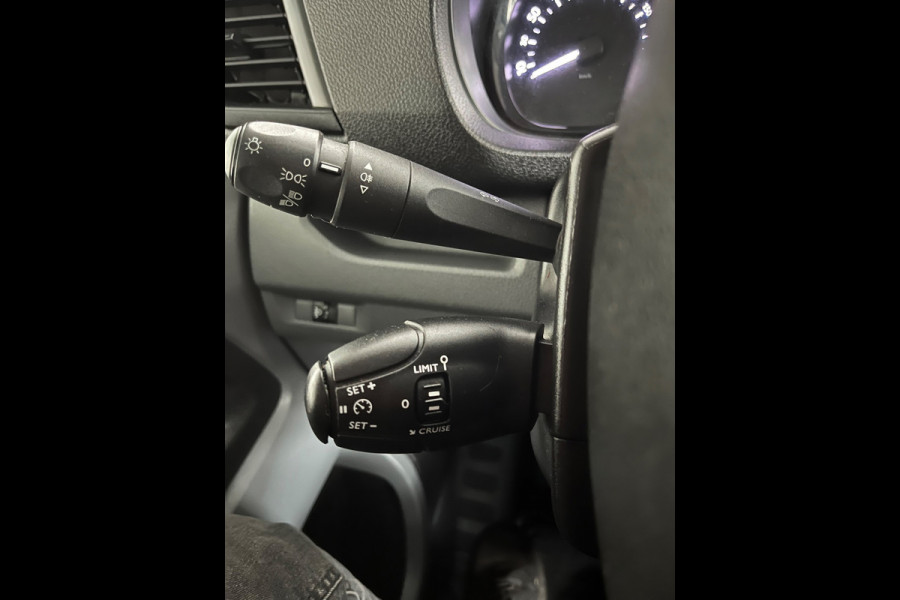 Toyota ProAce Worker L3H1 2.0 D-4D 122pk euro6 Cool Comfort Long 3Persoons Imperiaal Inrichting Trekhaak 2500kg RIJKLAARPRIJS