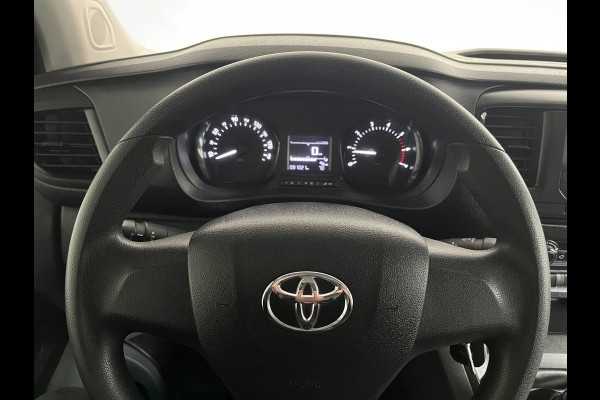 Toyota ProAce Worker L3H1 2.0 D-4D 122pk euro6 Cool Comfort Long 3Persoons Imperiaal Inrichting Trekhaak 2500kg RIJKLAARPRIJS