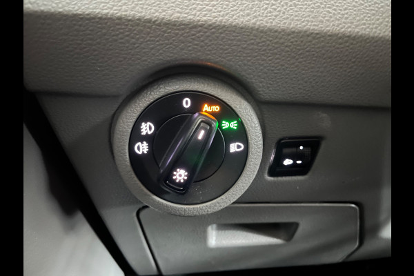Volkswagen Transporter Automaat DSG Servicewagen 2.0 TDI 150pk L2H1 3Persoons Sortimo Inrichting, Airco, Navigatie, RIJKLAARPRIJS!