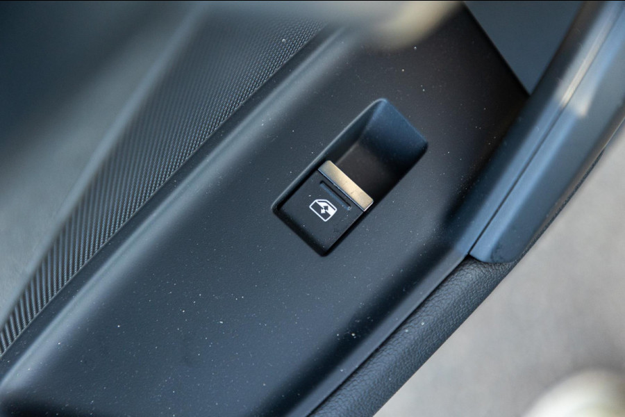 Audi A3 Sportback 40 TFSI e Business edition I virtual I NAP I Phev I 19 inch