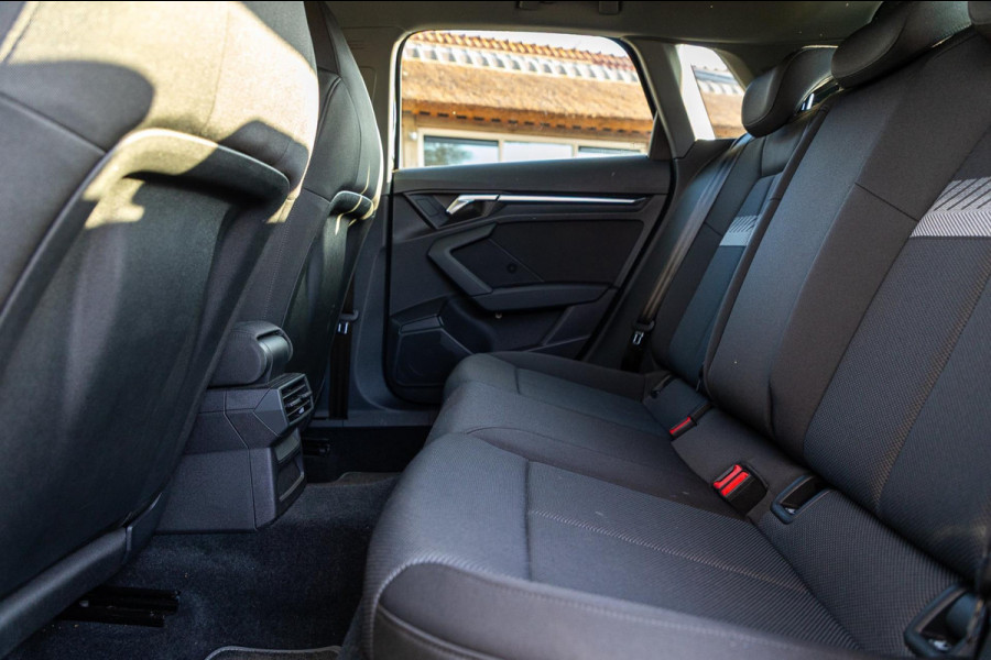 Audi A3 Sportback 40 TFSI e Business edition I virtual I NAP I Phev I 19 inch