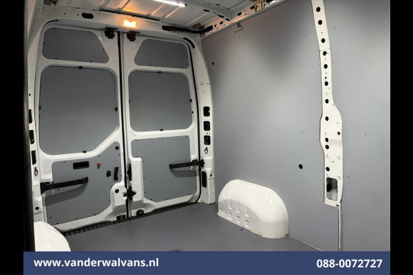 Opel Movano 2.3 CDTI 145pk L2H2 Euro6 Airco | Imperiaal | Trap | Camera | Navigatie | 2500kg Trekhaak Cruisecontrol, Parkeersensoren, Bijrijdersbank
