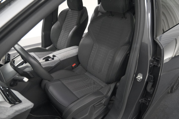 Peugeot 5008 1.2 Hybrid 136 GT | Adaptieve Cruise Control | Camera | Elektrische Kofferklep | Stoelverwarming
