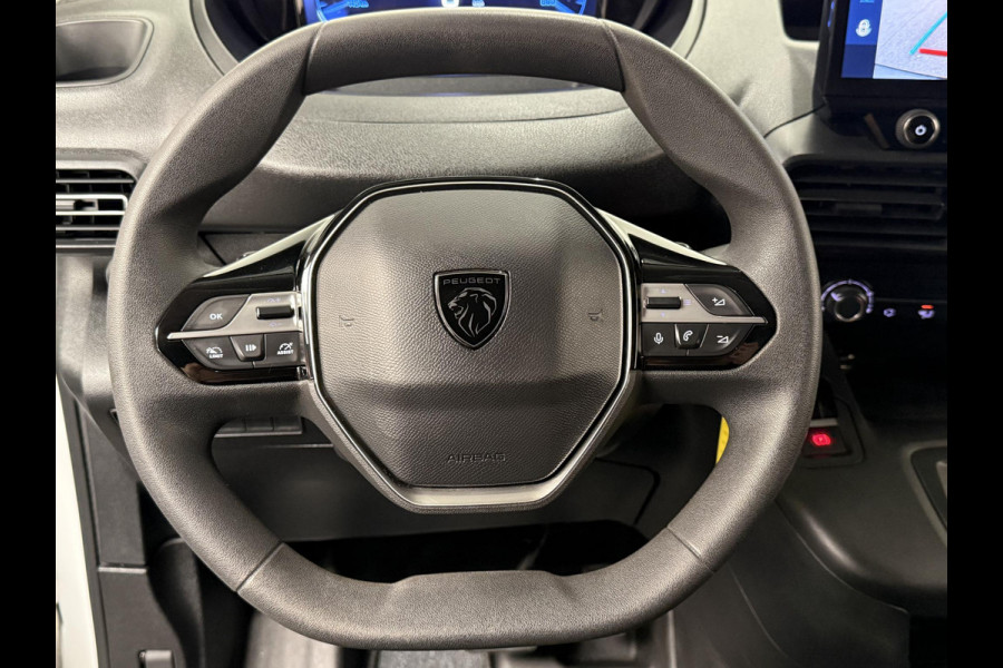Peugeot Partner 1.5 BlueHDi 130PK L1 Automaat Airco Cruise Control Apple Carplay/ Android Auto Trekhaak Blindspot Rondomzicht camera volledig digitaal instrumentenpaneel