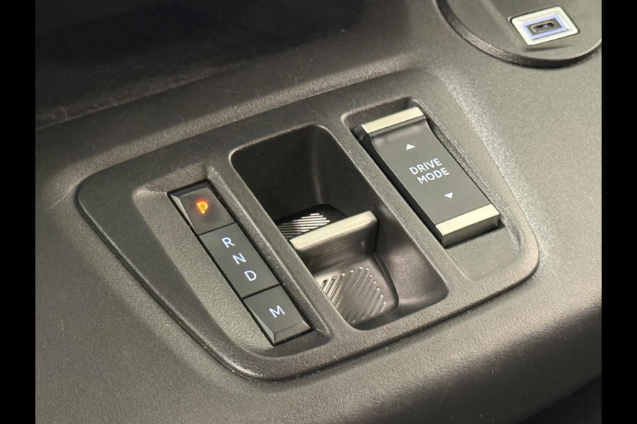 Peugeot Partner 1.5 BlueHDi 130PK L1 Automaat Airco Cruise Control Apple Carplay/ Android Auto Trekhaak Blindspot Rondomzicht camera volledig digitaal instrumentenpaneel