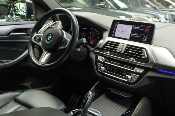 BMW X4 M40i HUD Panodak 360° Harman K Leer ACC Navi Keyless Entry & Go Elektr. uitklapbare trekhaak Elektr. bedienbare achterklep Memory seats Climate voor & achter PDC Zwarte hemelbekleding 21 inch LM v
