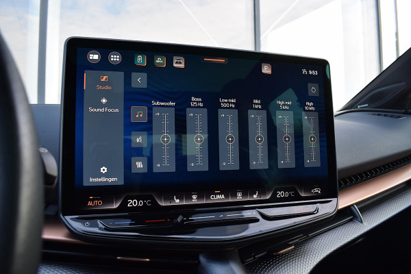 CUPRA Tavascan Adrenaline 82 kWh | SOH: 99,8% | Warmtepomp | Stuur- en Stoelverw.| HUD | Pano