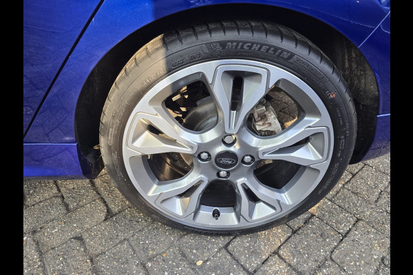 Ford Fiesta 1.0 EcoBoost ST-Line | 2E EIGENAAR | 12 MND GARANTIE | NAVI | CRUISE |