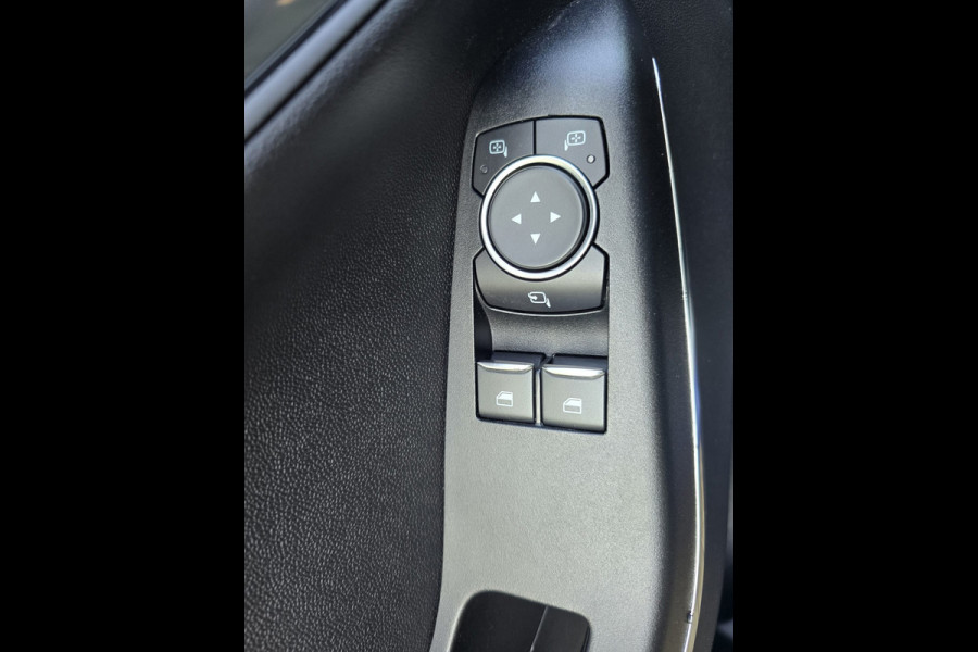 Ford Fiesta 1.0 EcoBoost ST-Line | 2E EIGENAAR | 12 MND GARANTIE | NAVI | CRUISE |