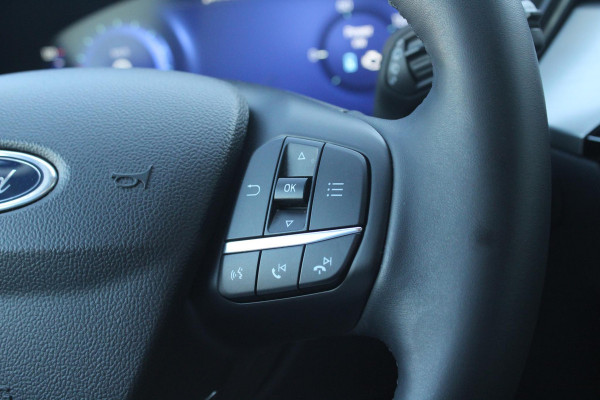 Ford Kuga 2.5 PHEV Titanium | Stoel + Stuurverwarming | Adaptive Cruise Control | Full LED | Camera | Head-Up Display | BLIS |
