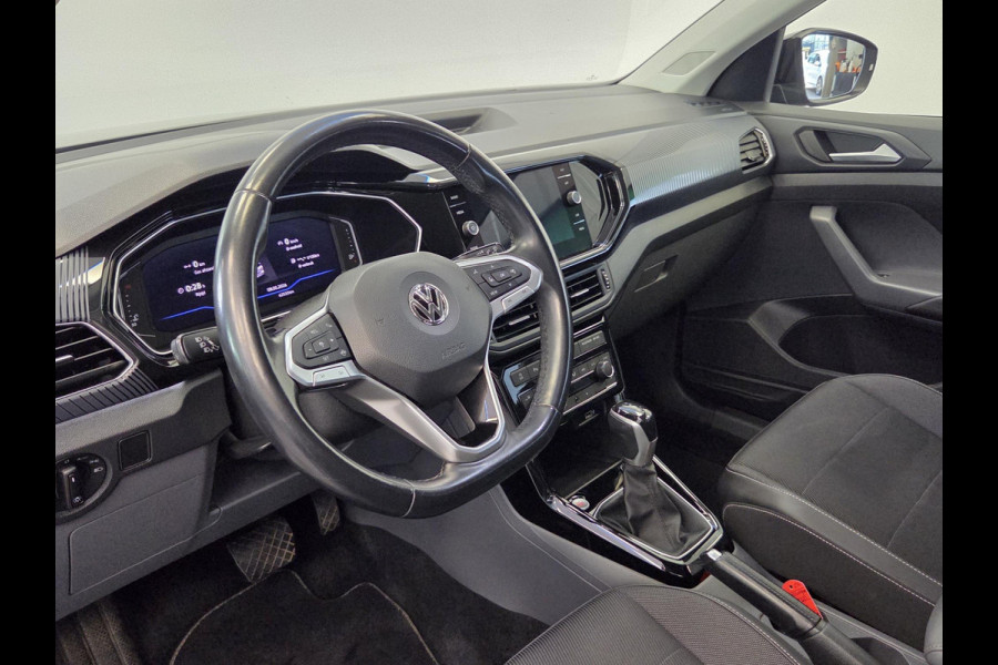 Volkswagen T-Cross 1.0 TSI Style Business R VCP Stoelverwarming Navigatie 24 Maanden garantie* (Vraag naar de voorwaarden)
