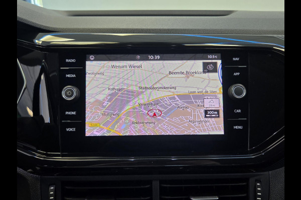 Volkswagen T-Cross 1.0 TSI Style Business R VCP Stoelverwarming Navigatie 24 Maanden garantie* (Vraag naar de voorwaarden)