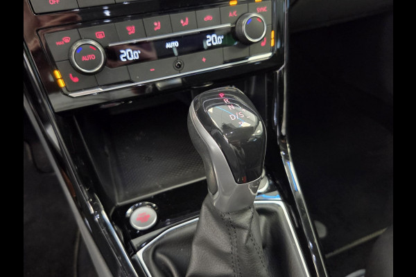 Volkswagen T-Cross 1.0 TSI Style Business R VCP Stoelverwarming Navigatie 24 Maanden garantie* (Vraag naar de voorwaarden)