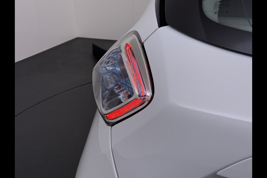 Renault ZOE R90 Life 41kWh Koop Accu! Navi Ecc Apple Carplay Android Auto Cruise Control Pdc Keyless Bluetooth Led Regen-Lichtsensor Isofix Eigen Accu ! SOH 85% Origineel Nederlandse Auto