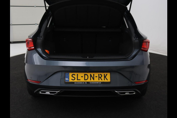 Seat Leon 1.4 TSI eHybrid PHEV FR | SOH 91,2% | Stoelverwarming | Adaptive cruise | Navigatie | Sfeerverlichting | Keyless | Stuurverwarming | Camera | 18'' | Full LED | Digital Cockpit | Plug In