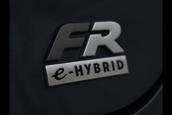 Seat Leon 1.4 TSI eHybrid PHEV FR | SOH 91,2% | Stoelverwarming | Adaptive cruise | Navigatie | Sfeerverlichting | Keyless | Stuurverwarming | Camera | 18'' | Full LED | Digital Cockpit | Plug In