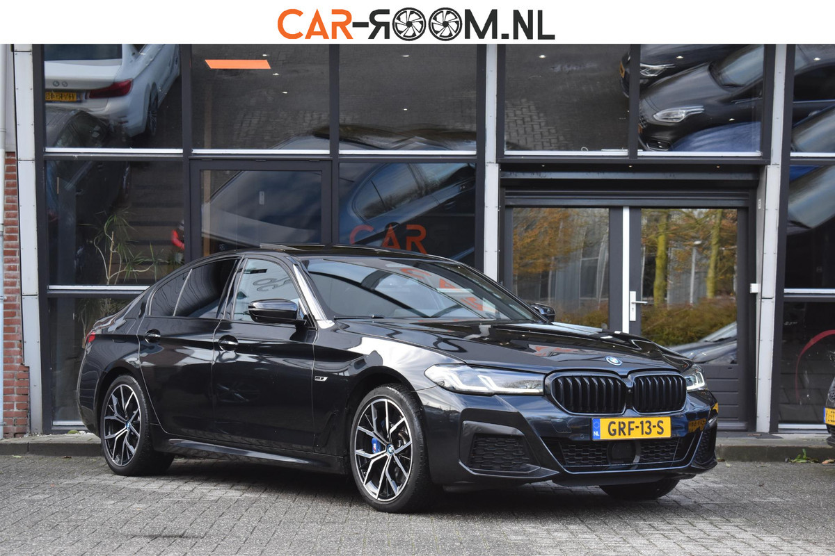 BMW 5 Serie 530e Business Edition Plus M-Pakket HUD Pano Kuipstoelen ACC H&K
