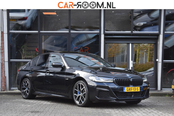 BMW 5 Serie 530e Business Edition Plus M-Pakket HUD Pano Kuipstoelen ACC H&K