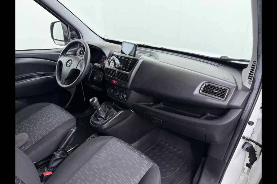 Opel Combo 1.6CDTi L2H1 Airco Navi Cruise Control Euro 6 Pdc Edition Schuifdeur Betonplex Vloer Lat om Lat Dealeronderhouden 1e Eigenaar Origineel Nederlandse Auto
