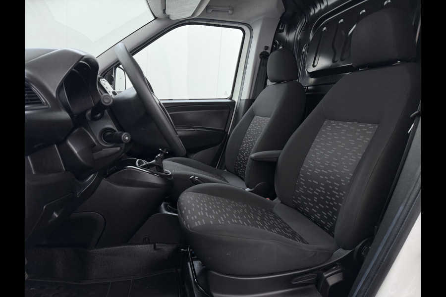 Opel Combo 1.6CDTi L2H1 Airco Navi Cruise Control Euro 6 Pdc Edition Schuifdeur Betonplex Vloer Lat om Lat Dealeronderhouden 1e Eigenaar Origineel Nederlandse Auto