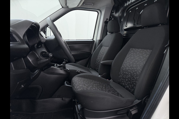 Opel Combo 1.6CDTi L2H1 Airco Navi Cruise Control Euro 6 Pdc Edition Schuifdeur Betonplex Vloer Lat om Lat Dealeronderhouden 1e Eigenaar Origineel Nederlandse Auto